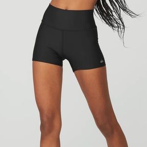 3" High-Waist Airlift Short - Black